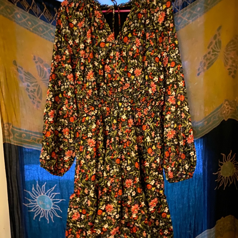 Old Navy Black Floral Long Sleeve Dress